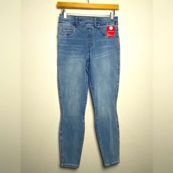 Spanx Ankle Skinny Pull On Jeans In Light Vintage Wash - Size Small Petite - New - Picture 3 of 12
